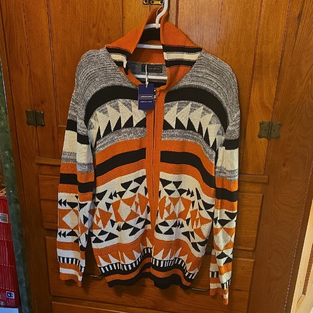 NWT - Sinransinya Design XL Multi-Colored Aztec Design Unisex Full Zip Sweater